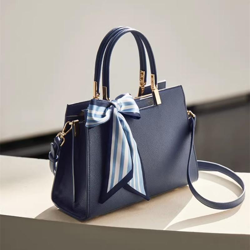

High-end Handbag, Large-capacity Crossbody Bag for Women In Summer, Single-shoulder Bag for Middle-aged Mothers синий