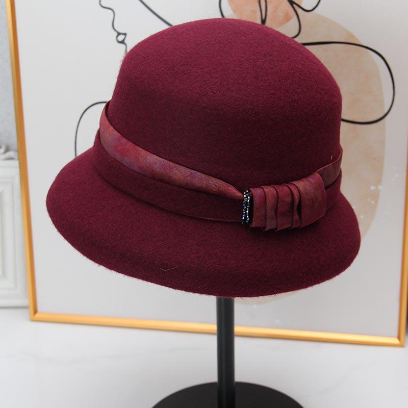 Middle-aged women's elegant wool top hat with diamonds, satin bow, basin hat, autumn and winter outdoor cold-proof mother's old lady hat