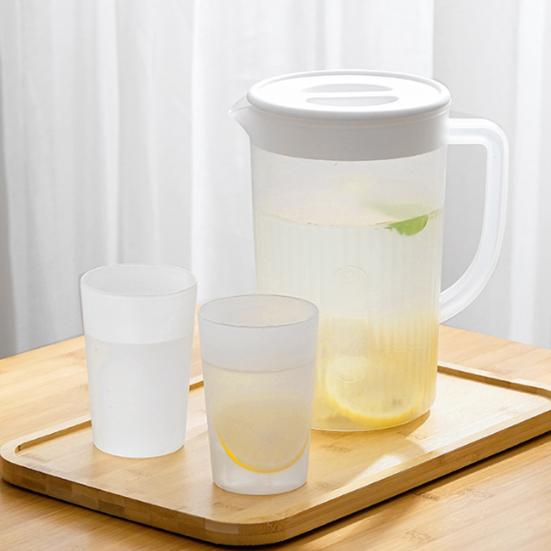 Plastic Water Pitcher with Lid 0.6/0.7 Gallon Cold Drink Dispenser for Juice Iced Tea Lemonade Wide Mouth Ergonomic Handle Refrigerator Storage
