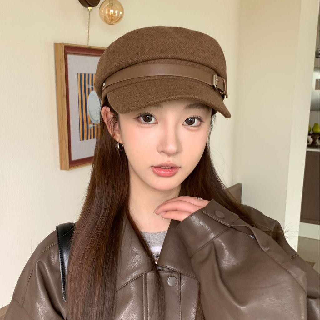 British Style Belt Buckle Flat Top Octagonal Hat Women's Fashion Literary and Retro Versatile Flat Top Hat Shows Face Little Painter Hat Tide