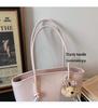 2026 Summer French-Style Women's High-End Underarm Shoulder Bag for Daily Commute