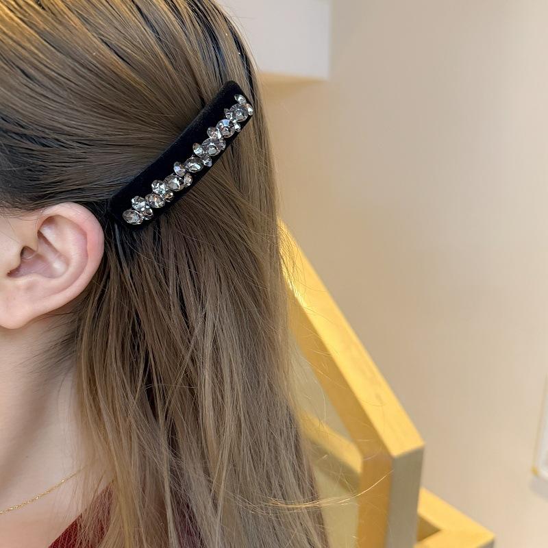 Fermaglio per capelli BB incrostato di cristalli, Fermaglio per capelli di alta gamma e affascinante con strass, Fermaglio per capelli monopezzo dal design di nicchia