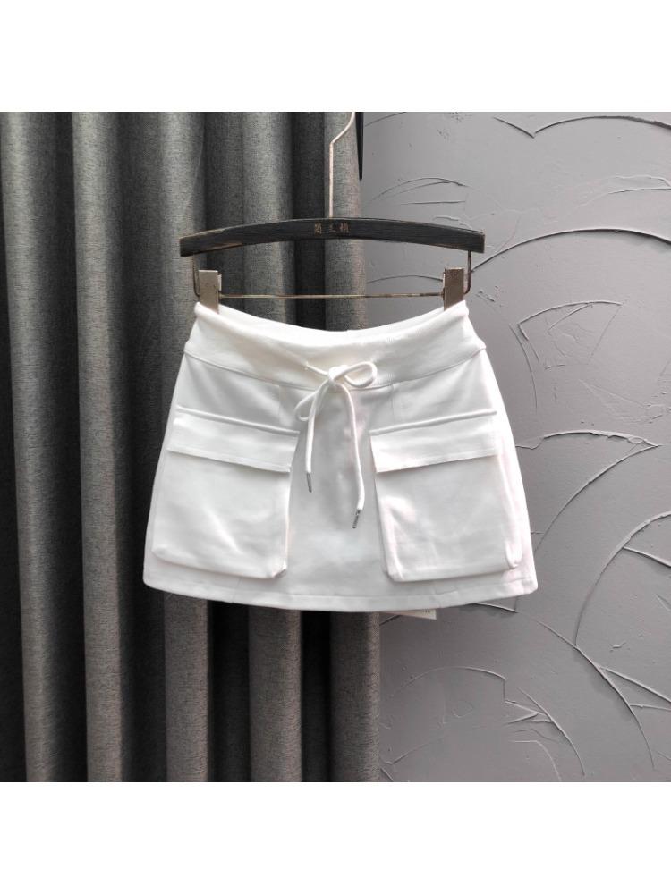 Women's Black Elastic Waist A-Line Cargo Mini Skirt - Slimming, Chic, Autumn Fashion