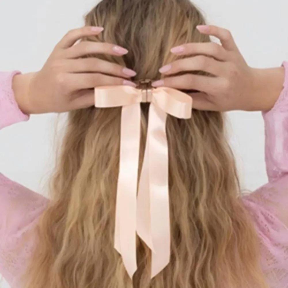 Magnetic hairpins, pretty hairpins, half-updo hairpins, hair accessories pink