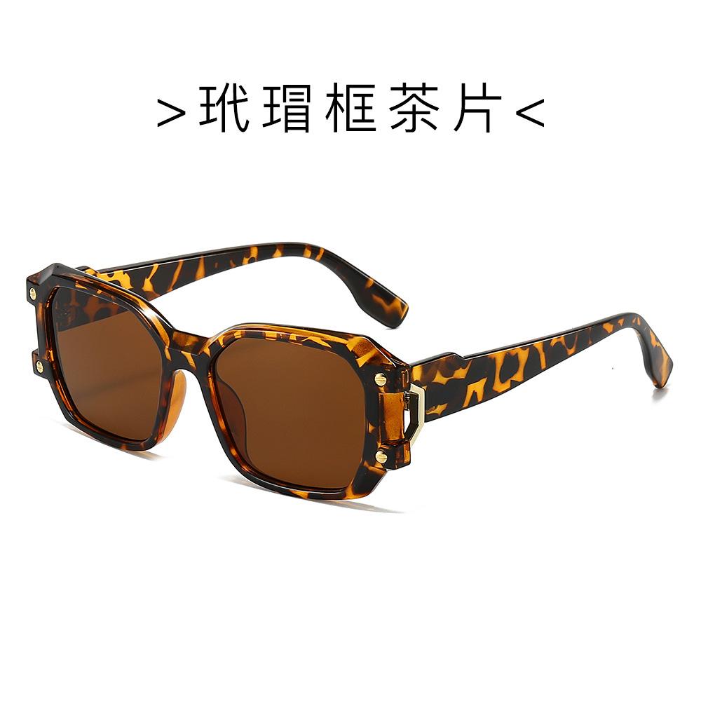 

Солнцезащитные очки с металлическими заклепками для мужчин и женщин, усовершенствованные солнцезащитные очки с защитой от ультрафиолета regular