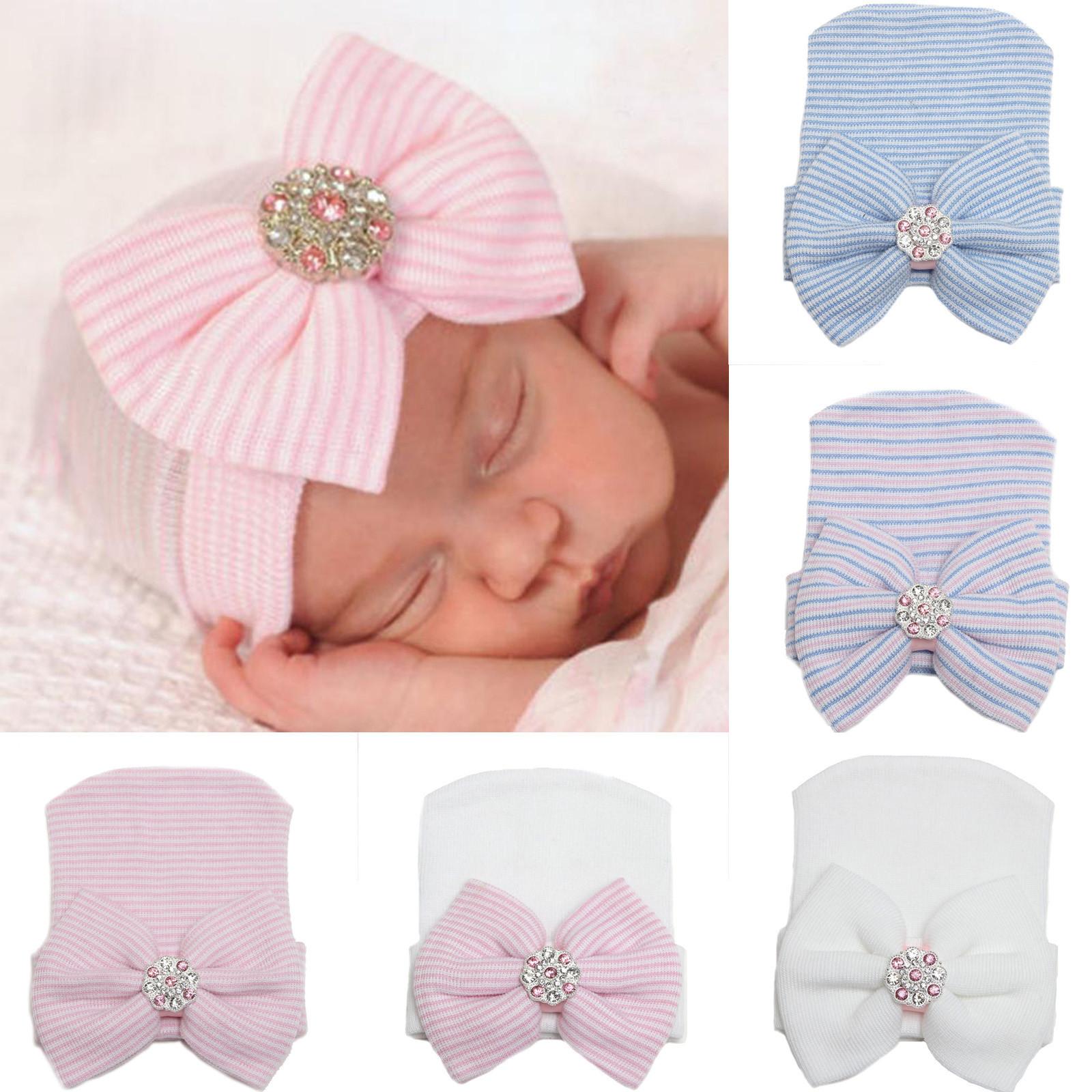 

Newborn Big Bow Shiny Diamond Cute Knitted Hat Pullover Cap білий