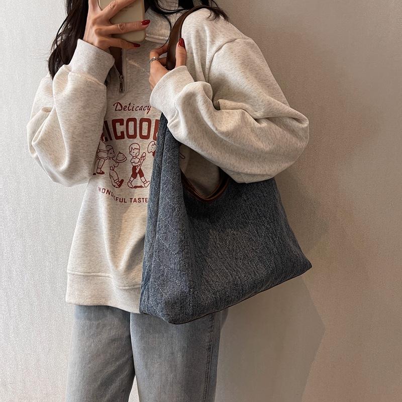 Denim Hobo Bag Large Capacity Shoulder Bag Women's Casual Handbag Everyday Style