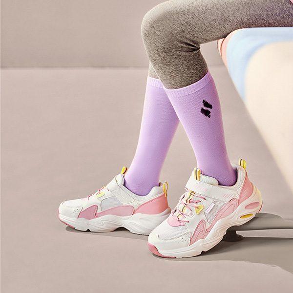 Skechers Girls Abrasion Resistant Breathable Low top Kids Lifestyle Shoes White Pink Kids' 319029L-WPK