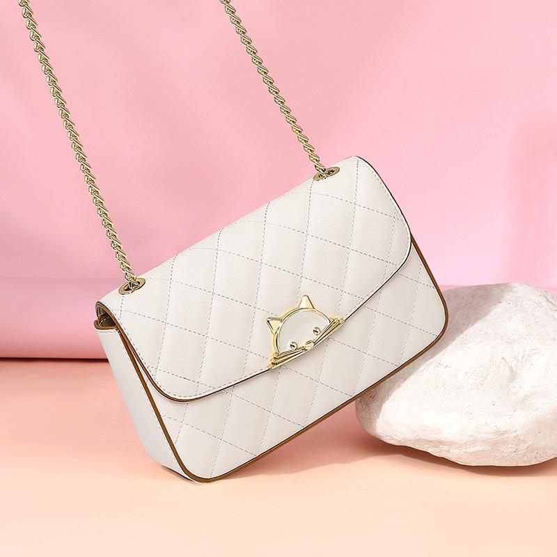 

2025 New Autumn Winter Genuine Leather Crossbody Bag for Women, Small Style Square Bag, Chain Exquisite Small Bag, Handbag White（Public Version）