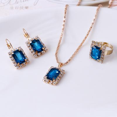1 Satz/4 Stück Satz (Halskette + Ohrringe + Ring) Kristall Damen Elegante Hochzeitsdinner Schmuckaccessoires