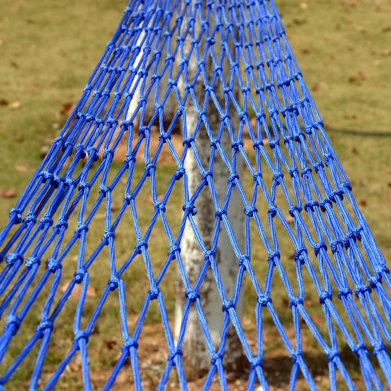 Single Person Nylon Rope Hammock with Thick Net Bag for Indoor/Outdoor Use