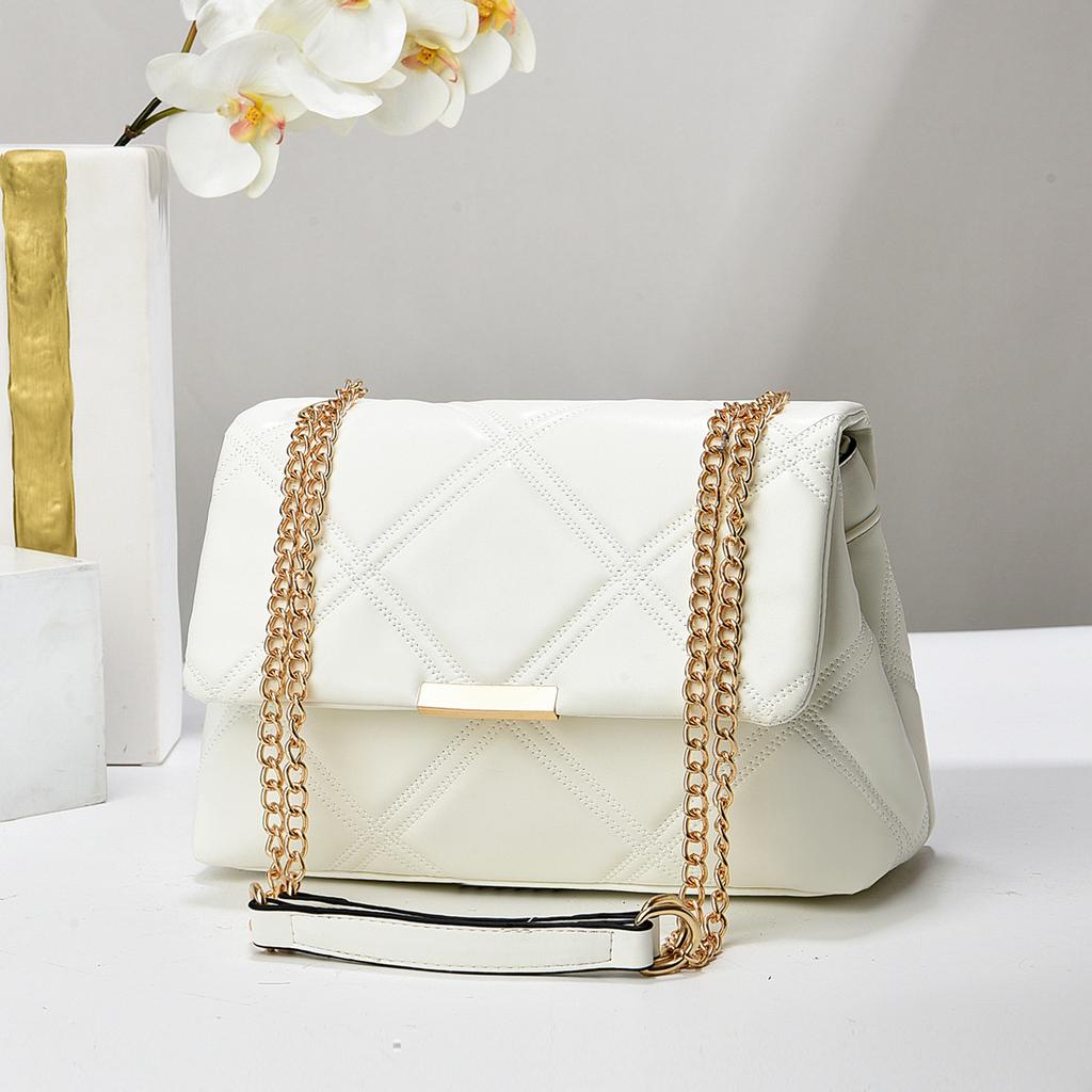 New Women's Bag Women's Quality Single Shoulder Crossbody Underarm Bag Candy Color Fashion Chain Small Square Bag