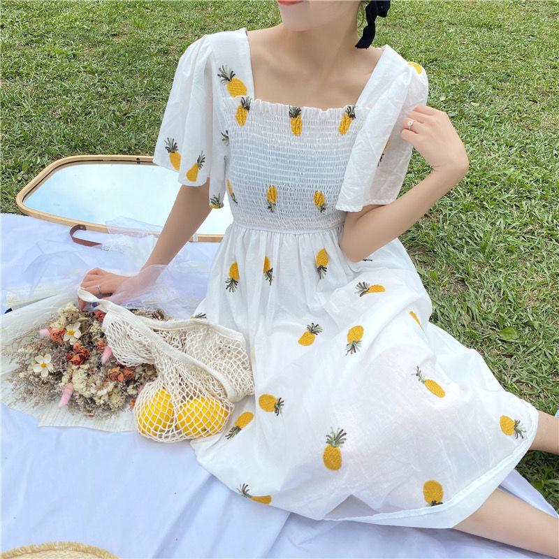 Sommer Schlichte Hohe Taille Mittellanges Anmutiges Kleid Ananas Stickerei Elegant Spitze Urlaubs Kleid