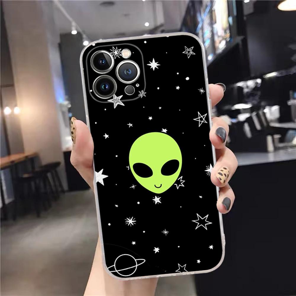 Funny Aesthetics Cartoon Alien Space Phone Case Silicone Soft For Iphone 16 15 14 13 12 11 Pro Mini XS MAX Plus X Cover