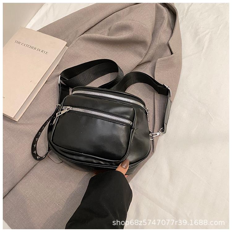 New Korean version of trendy women's bag 2025 fashion casual shoulder crossbody bag women's saddle bag niche casual bag