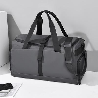 Men's Crossbody Fitness Bag – Large Capacity, Wet/Dry Separation, for Short-Distance Travel and Swimming.