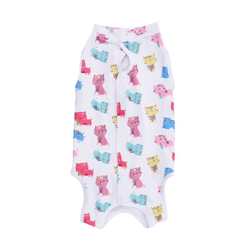 Kleidung zur Genesung nach einer Tieroperation: Katzen- und Hundebekleidung für alle Jahreszeiten