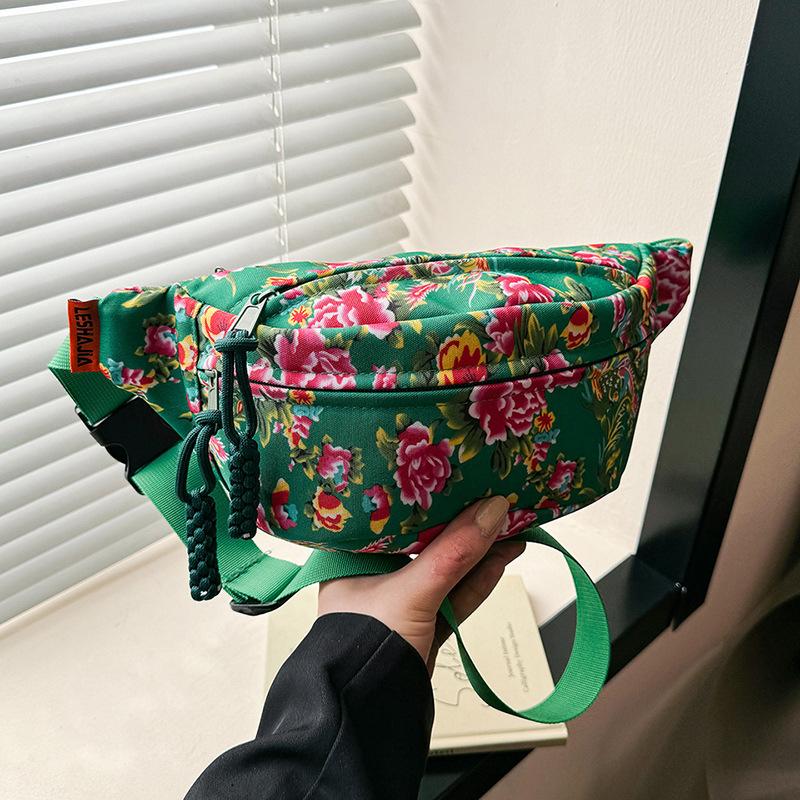 Chinese Style Northeast Big Flower Vintage Crossbody Bag Women Street Fashion Chest Bag Floral Pattern Sport Casual Fanny Pack