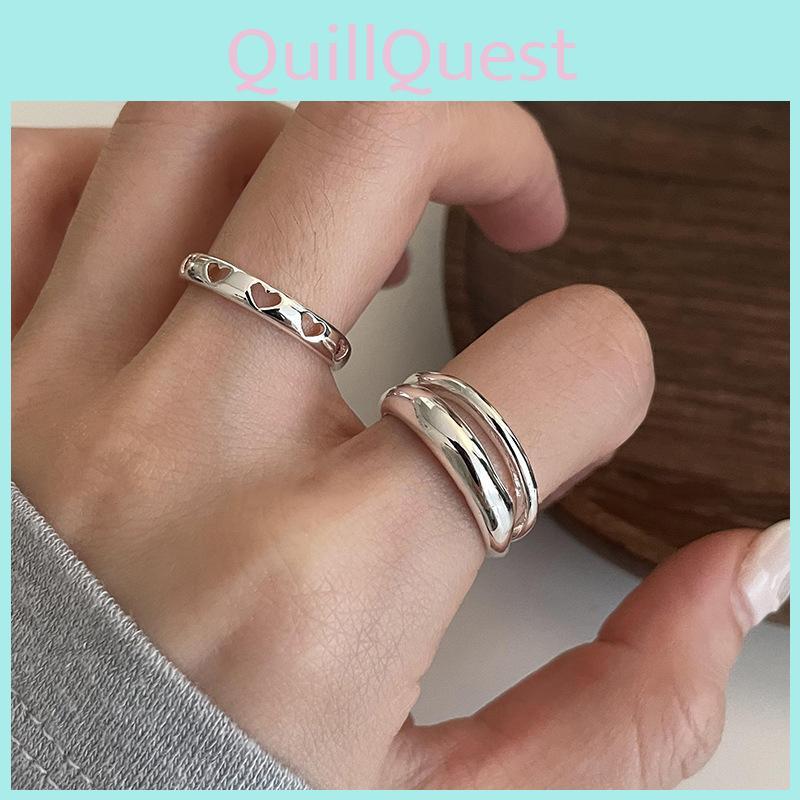 Unique Geometric Design Heart Shaped Fashion Ring For Women In Copper Material