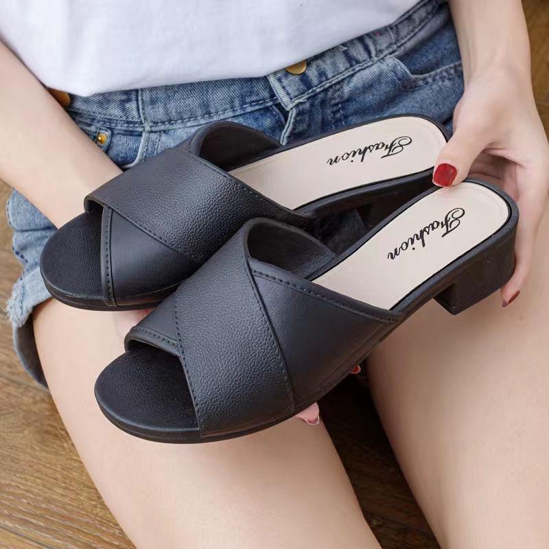 Bedroom with Heel House Shoes for Women 2025 Home Woman Slippers Slides Summer Open Toe Sandals Indoor On Promotion Top Designs
