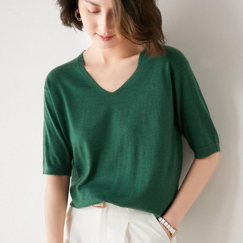 Women's V-Neck Knit Pullover Sweater, Mid-Sleeve, Plush Base Layer, Autumn Style