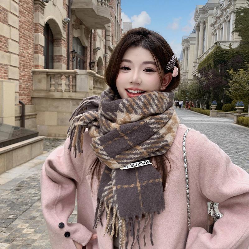 Korean version of premium sense retro long color matching plaid scarf female versatile couple scarf warm thickened shawl student