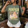 Retro Pumpkin Patch Shirt, Trendy Fall Tee, Vintage Autumn Shirt, Pumpkin Season Tshirt, Halloween Graphic Tee for Women