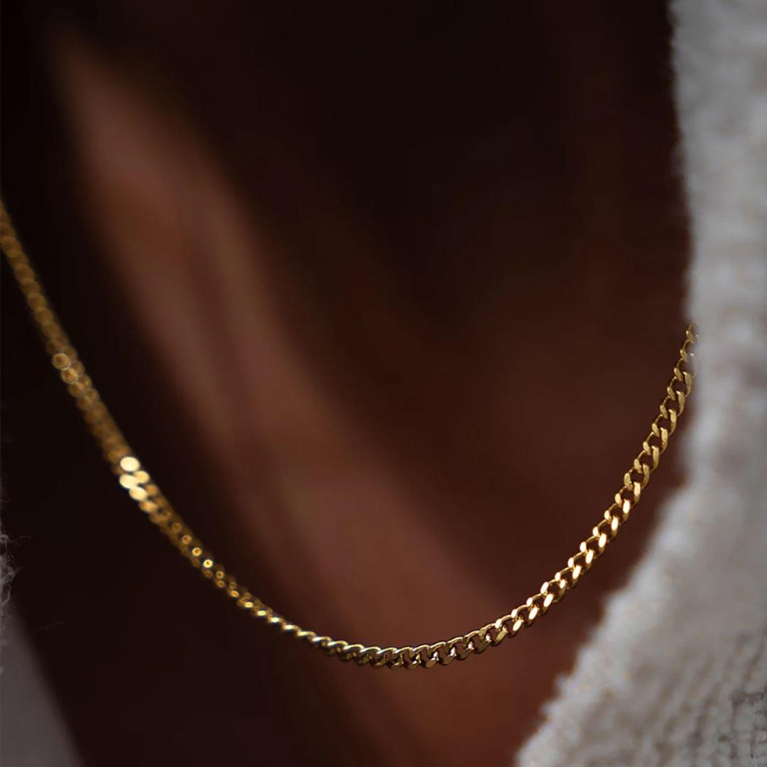 

Versatile Cuban Chain Necklace: Titanium Steel Hip-Hop Punk Choker