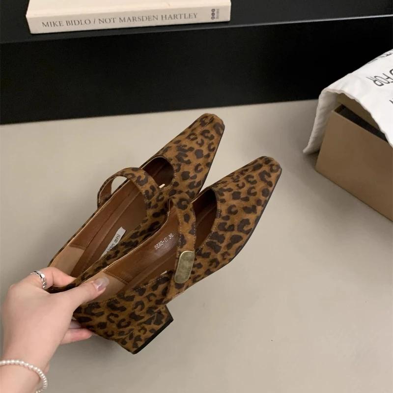 Fashion 2024 Sexy Shallow Mouth Pointed Toe Flat Ballet Dance Shoes Mary Jane Leopard Bow Shallow Mouth Single Shoes for Women