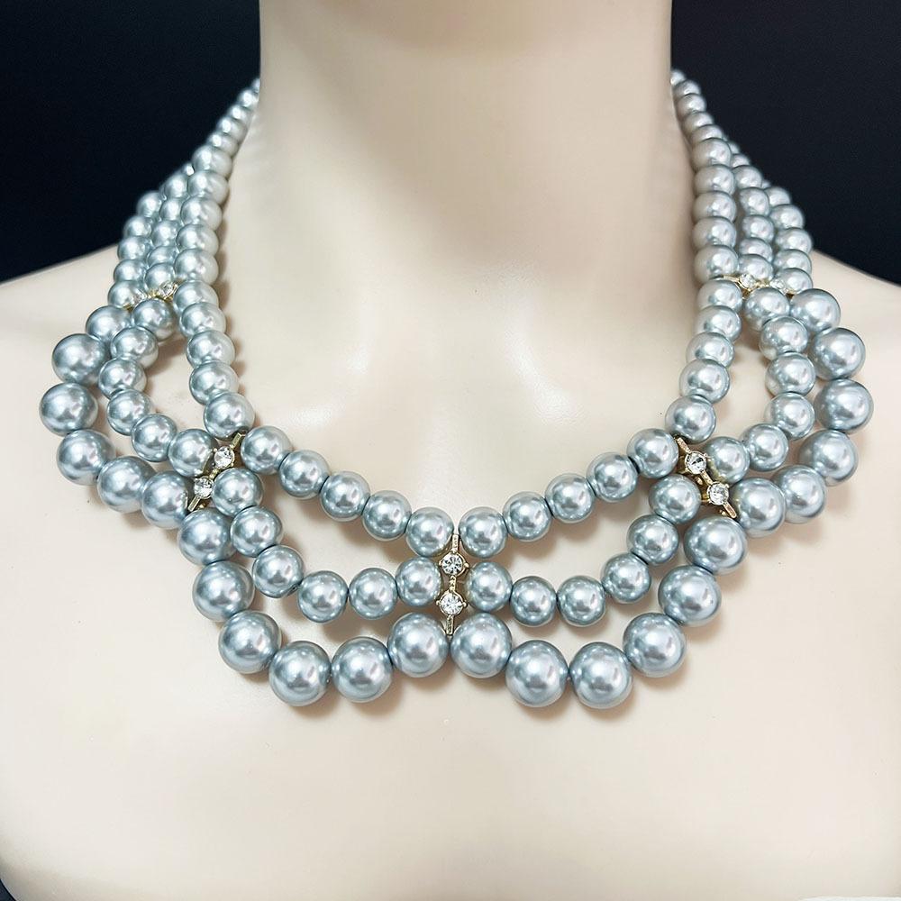Versatile glass imitation pearl necklace, earrings, cover chain, small fragrant style, court retro temperament, high-end accessories for women