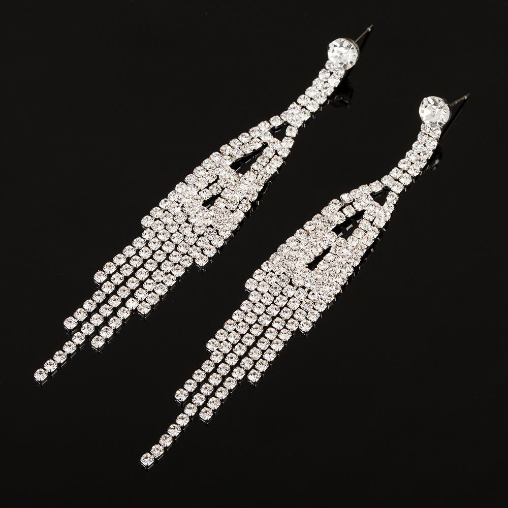European and American New Earrings Tassel Ethnic Wind Stone Foreign Trade Ornament Hot Supply E394