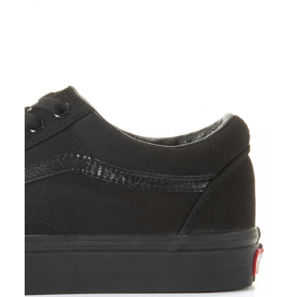 Barnes Old School    Canvas  Black Black Vn000d3hbka1