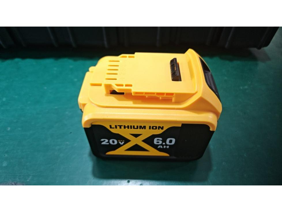 Универсальная оригинальная литиевая батарея DeWalt с разъемом 5 packs 2.0