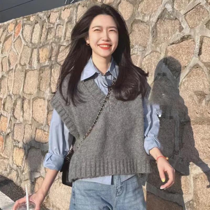 Autumn New Grey Sleeveless Knitted Sweater Vest Women Winter Solid V Neck Loose Pullover Vests Sweaters Female Elegant Casual Knitwear Waistcoat 24761