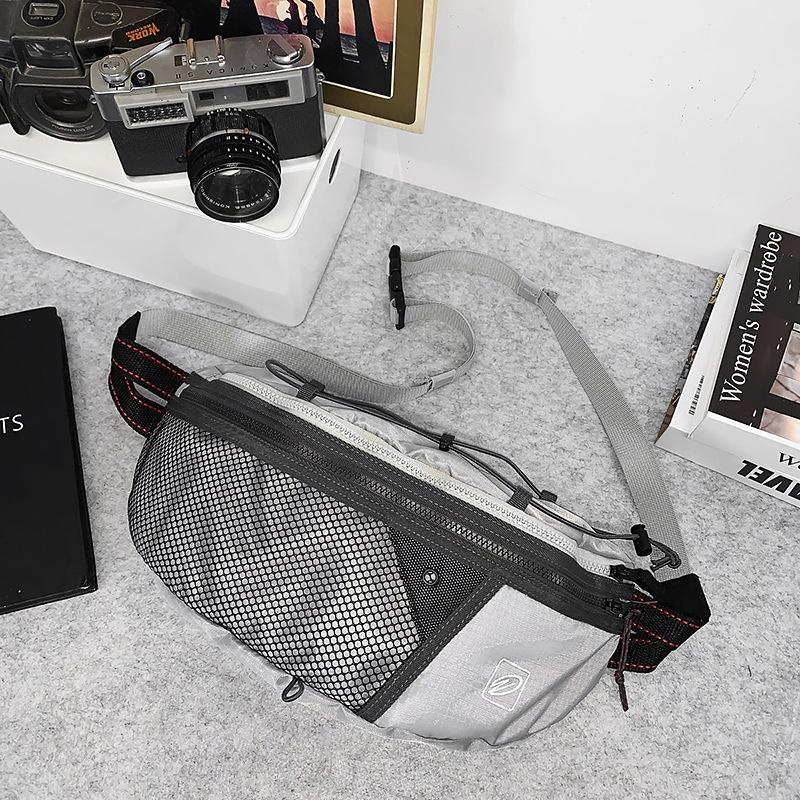 

Breast Bag Men S And Women S Outdoor Sports City Leisure Fanny Pack Trendy Brand Versatile Messenger Bag Small Backpack Walking Cycling Bag світло-сірого кольору