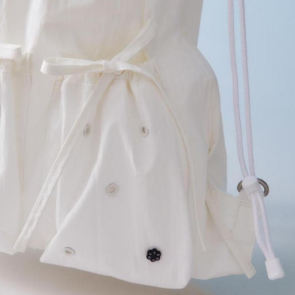 NewJeans X Collé Rabbit Drawstring Bag –   SNOW WHITE