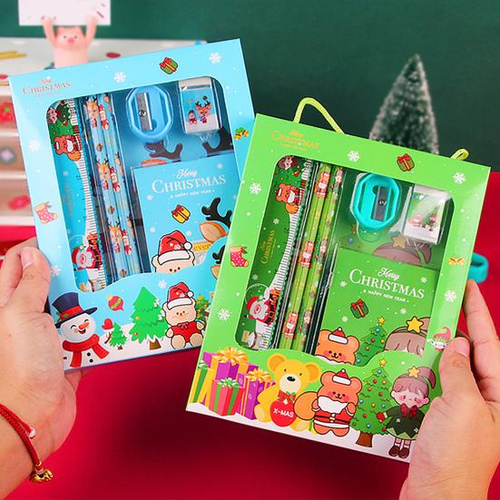 Set di Cancelleria Natalizia Cartone Animato Motivo Natalizio Temperamatite Gomme Matite Kawaii Scuola