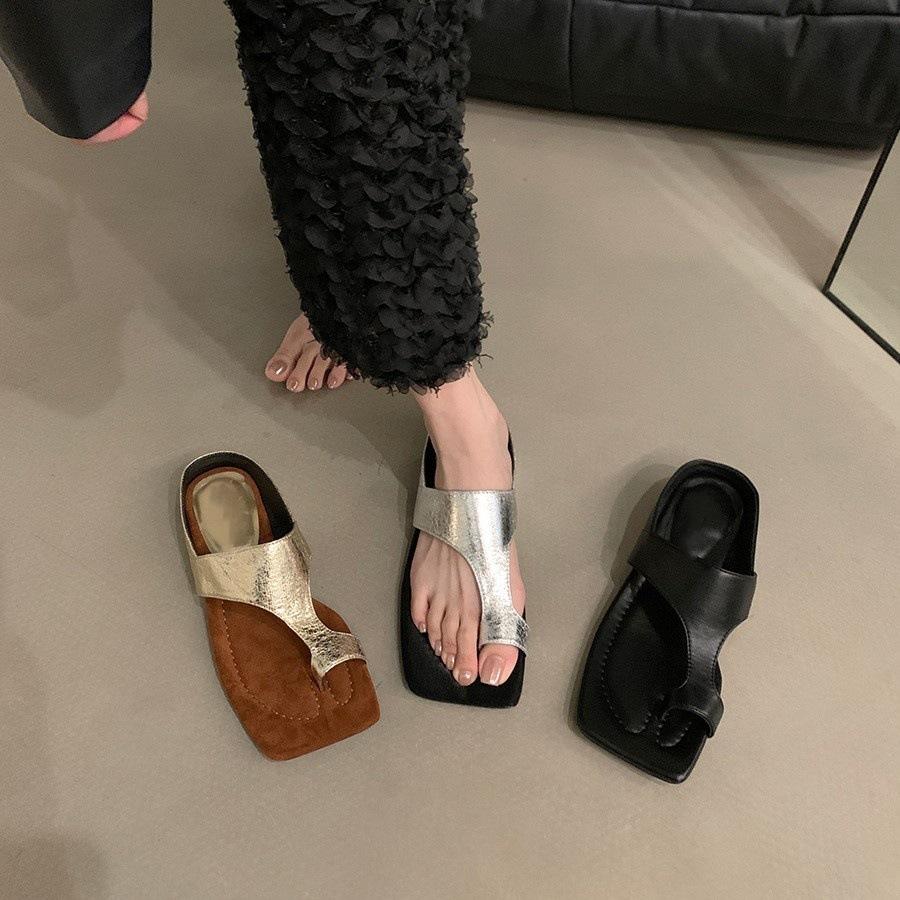Set of toe low-heeled one-word slippers women's summer 2025 new fashion silver Korean version outer wear temperament women's cool slippers