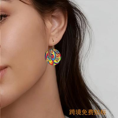 A Pair of Colorful Contrast Geometric Round Earrings Are Fashionable, Elegant and High-end for Women