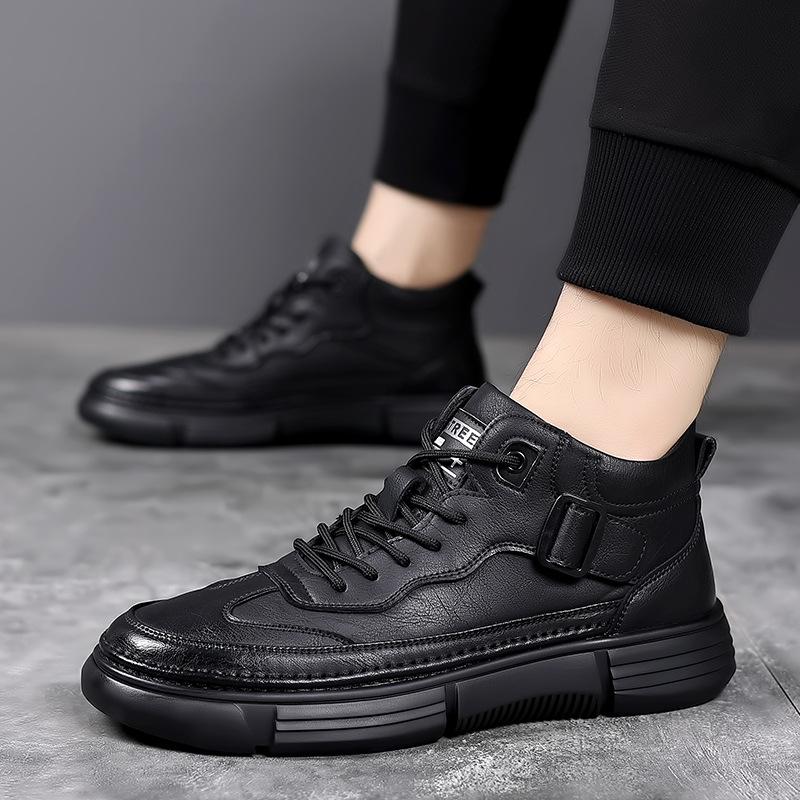 2025 new men's shoes retro Martin boots thermal velvet cotton shoes genuine leather trend men's short boots casual leather shoes