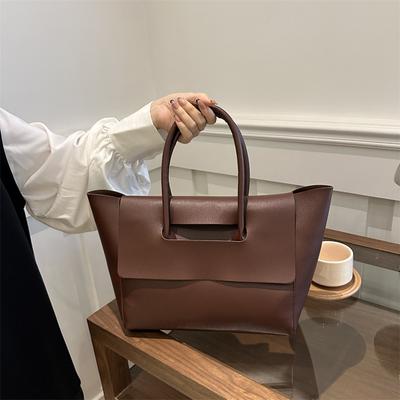 Retro Niche Bag Women'S Fashion Large-Capacity Portable Shoulder Bag Simple Commuter Tote Bag