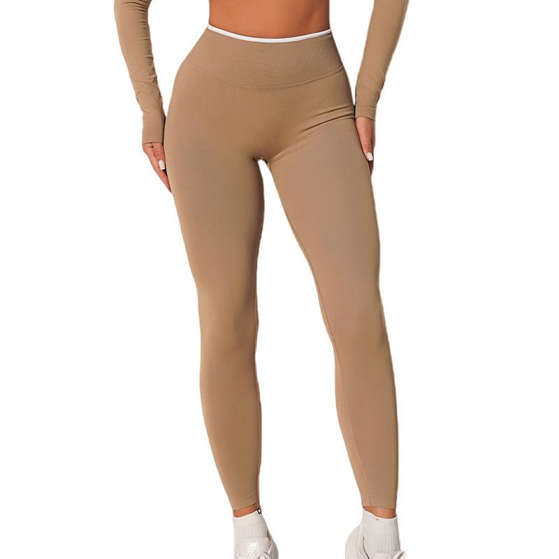 

Peach High-Waisted Seamless Cropped Yoga Pants - Anti-Curl, Perfect for Running & Fitness. Medium