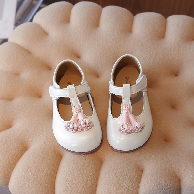 Spring Girls' Leather Tassel Mary Jane Shoes - Non-Slip Soft Sole Toddler Fashion.