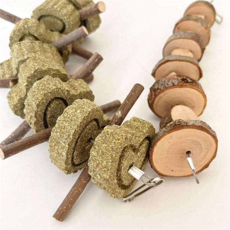 Hamster Small Animal Chew Toy for Bird Bird Chewing Toy Christmas Block Cluster for Chewing Teeth Grinding