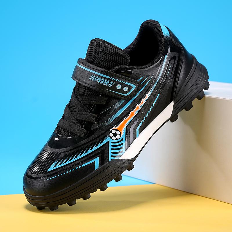 

New Kid Boys TF Sneakers Professional Football Boots Non-Slip Soccer Shoes Ultralight Match Comfortable Sports Shoes Unisex 35