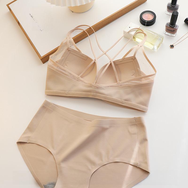 Japanese Light Cotton Seamless Front Buckle Lace Push-Up Bra Set with Steel Ring
