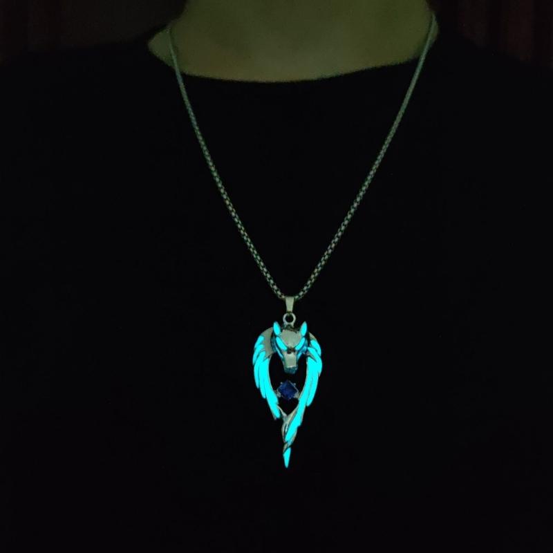 Wolf Pendant Necklace Luminous Animal Sweater Chain Long Necklace Glow In the Dark Jewelry Gift for Women Men Teens