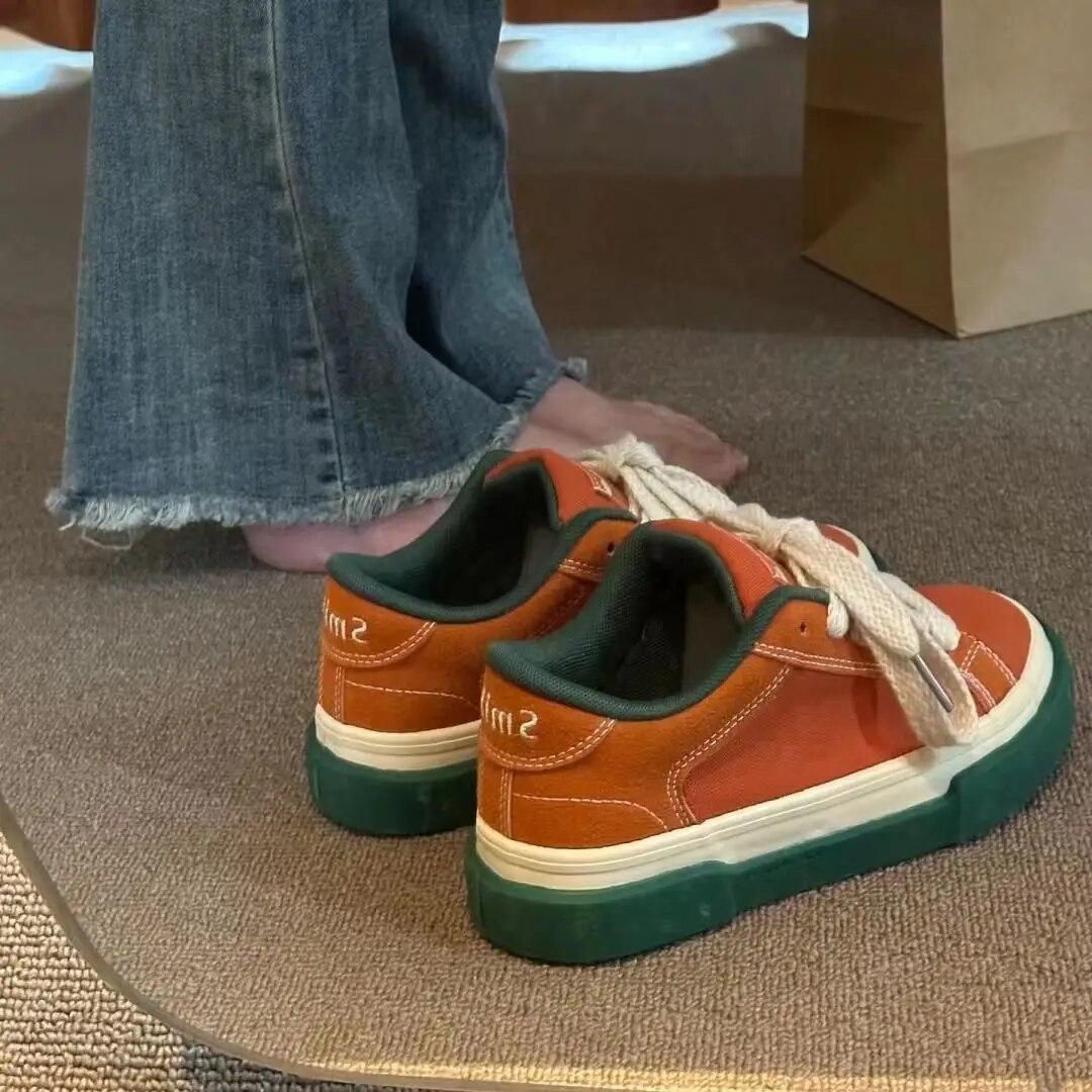 Винтажные красные холщовые низкие женские кроссовки — фото 4