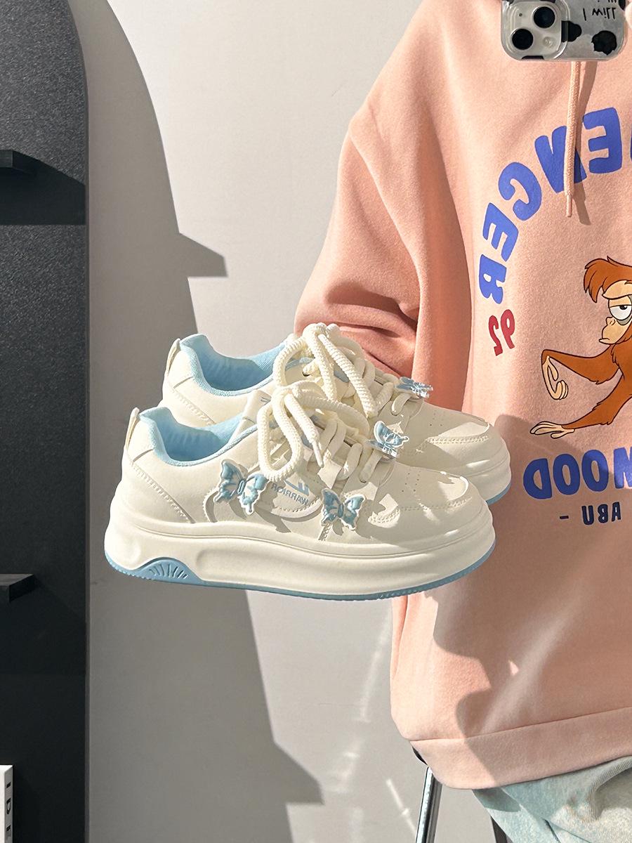 

Sakura Pink Butterfly White Women s Platform Sneakers - Autumn 2025 Collection 37