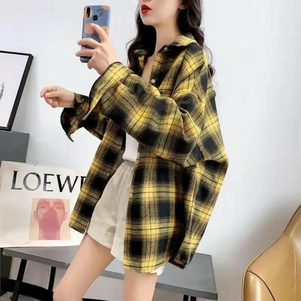2026 Spring/Autumn Women's Loose Plaid Shirt - Versatile Korean Retro Hong Kong Style Outerwear.
